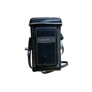 Vintage Yashica Mat-EM Camera- with case - UNTESTED